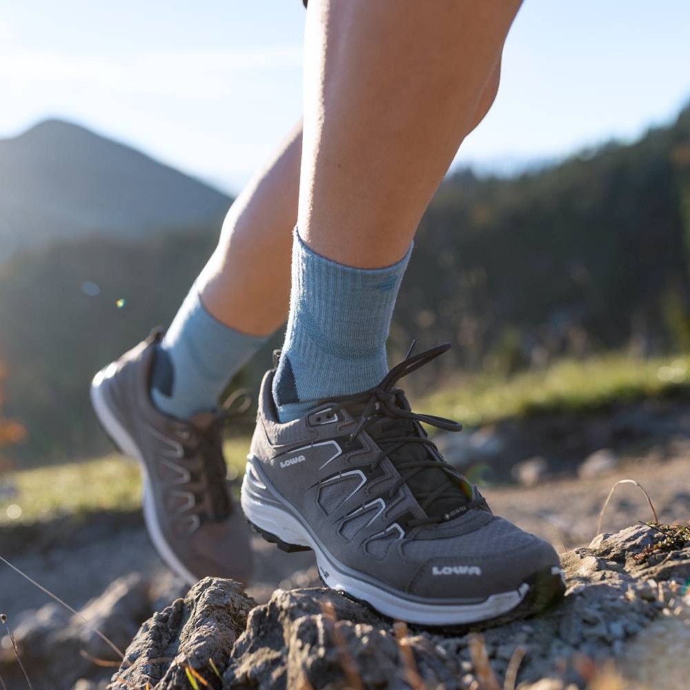 Image of Outdoor Merino Midcut Socks Sky Blue Heel Detail