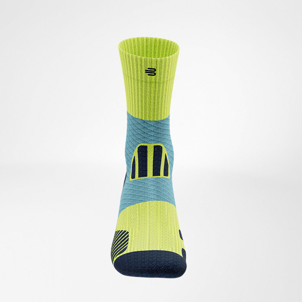 Image of Trail Run Midcut Socks Chalk