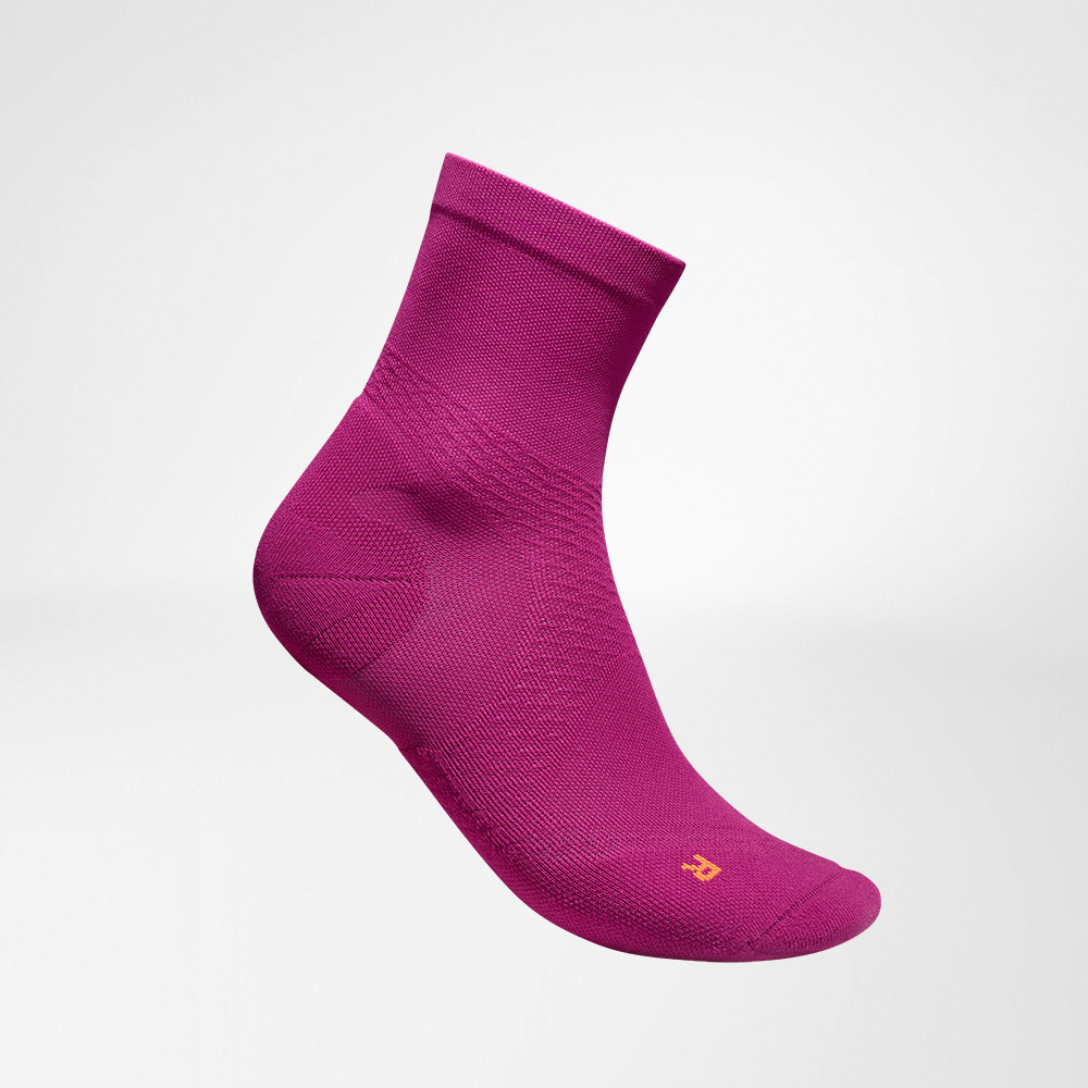 Image of Run Ultralight Midcut Socks Berry